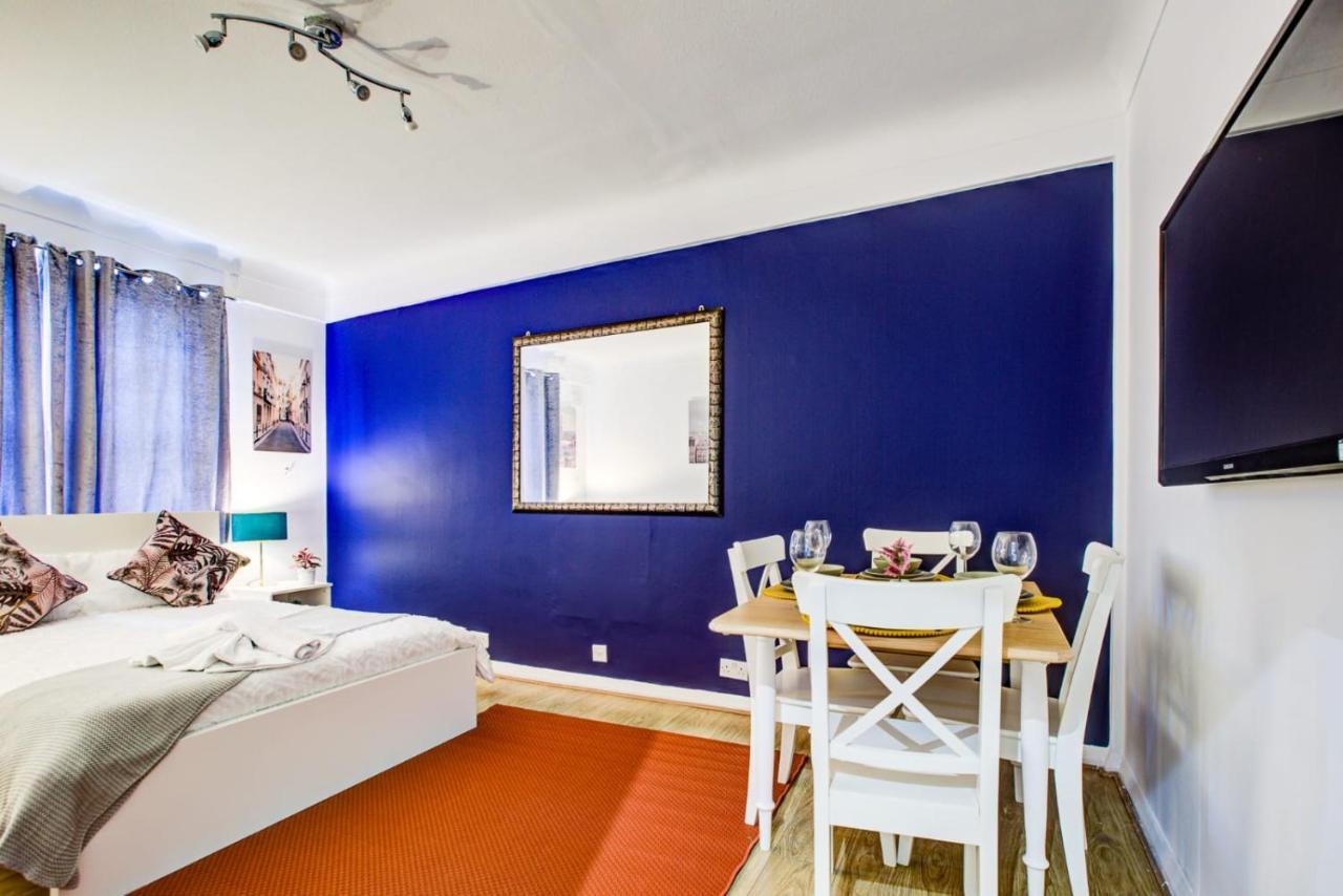 Evelyn Beautiful 2 Bedroom Apartment Londra Esterno foto
