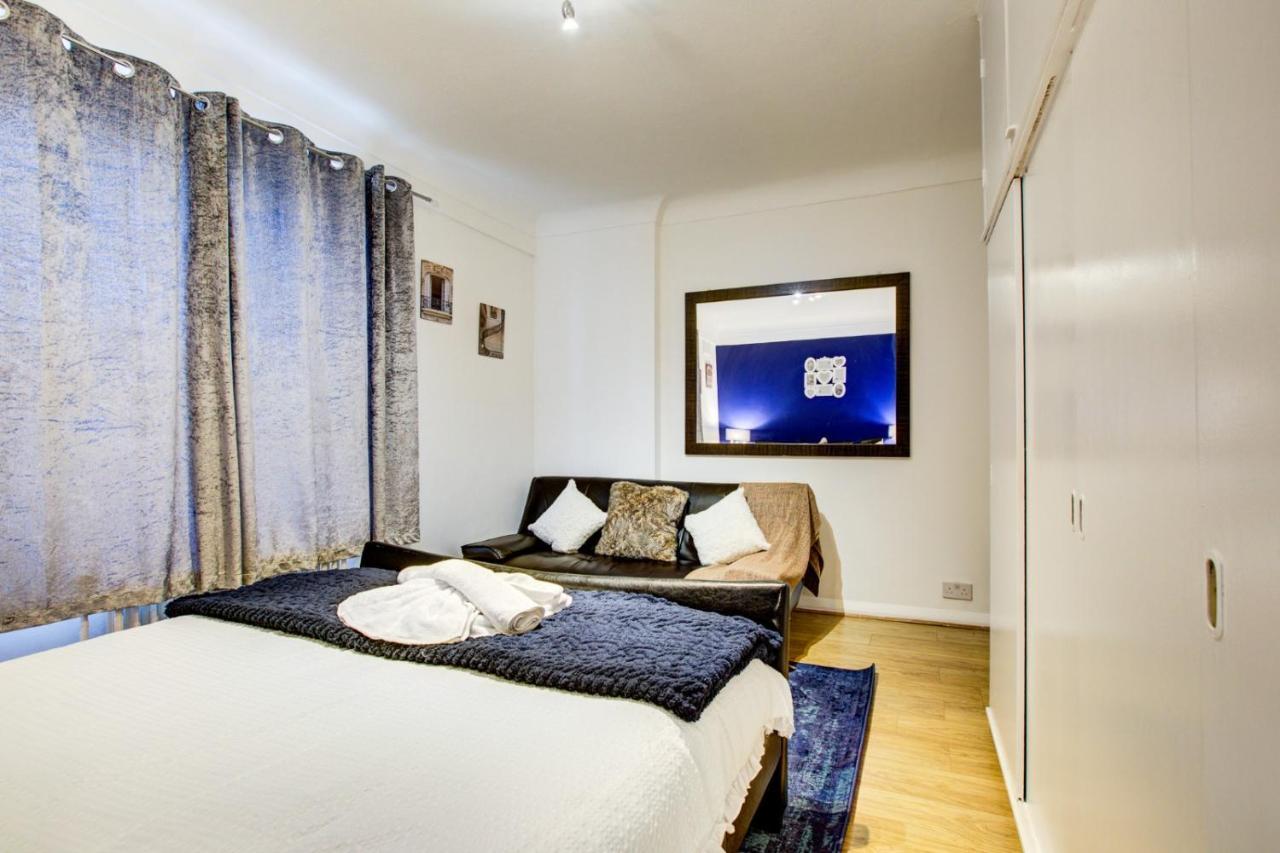 Evelyn Beautiful 2 Bedroom Apartment Londra Esterno foto