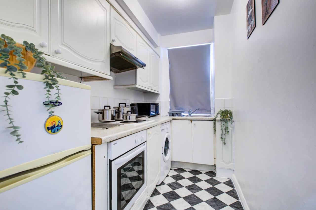 Evelyn Beautiful 2 Bedroom Apartment Londra Esterno foto