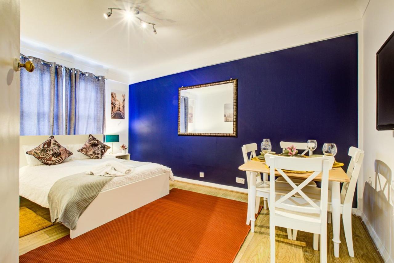 Evelyn Beautiful 2 Bedroom Apartment Londra Esterno foto